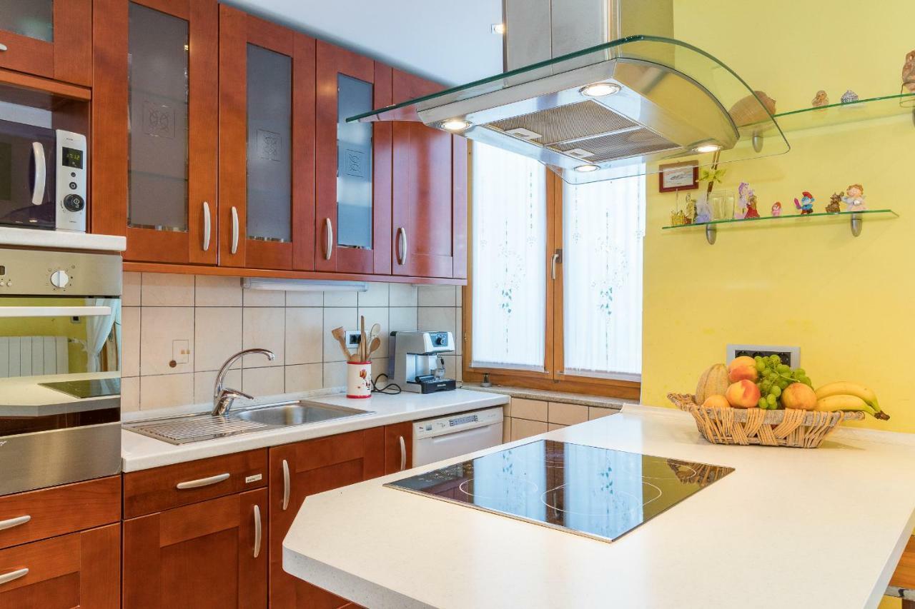 Apartman Vesna Pula Exteriér fotografie